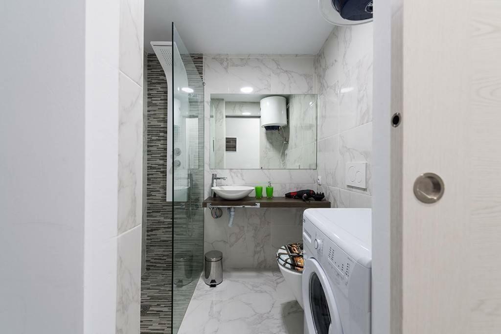 5 Min Walk From Yumbo 208 Apartment Playa del Ingles  Exterior foto